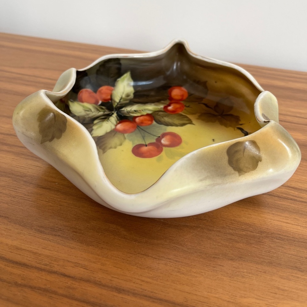 VINTAGE Ceramic Bowl Cherry Cluster Leaf Pattern Fluted Edge Art Deco Style